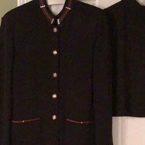 St John 3 piece pant suit